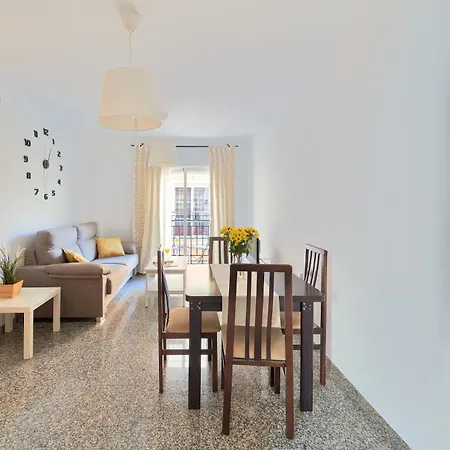 A 100 Metros Playa Y Plaza Constitucion Apartment Fuengirola